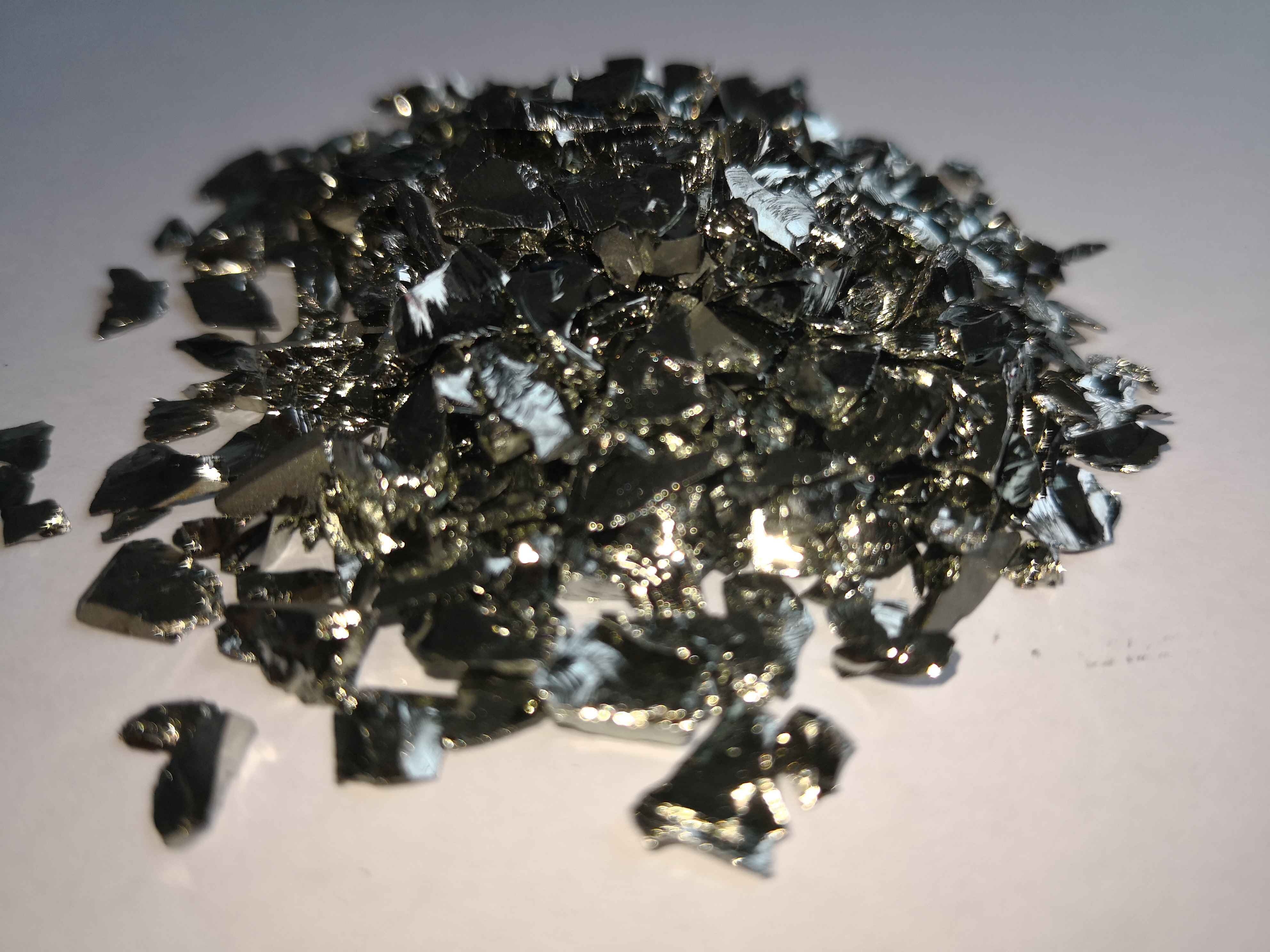 钯是贵金属吗(钯是贵金属吗还是金属)