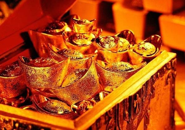 铜贵金属返佣(铜类贵金属股票)